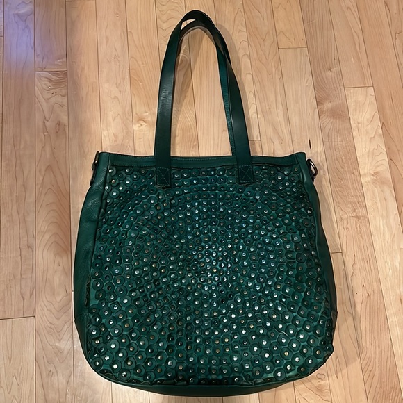 Stellar Stud Tote NWT - Picture 3 of 12